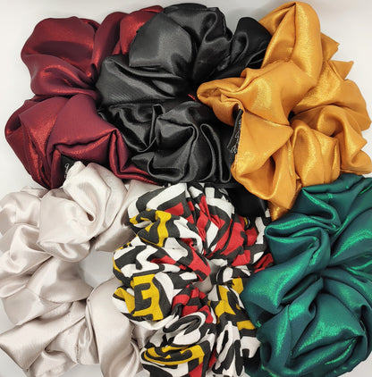 Iesha - Ankara Jumbo Scrunchie